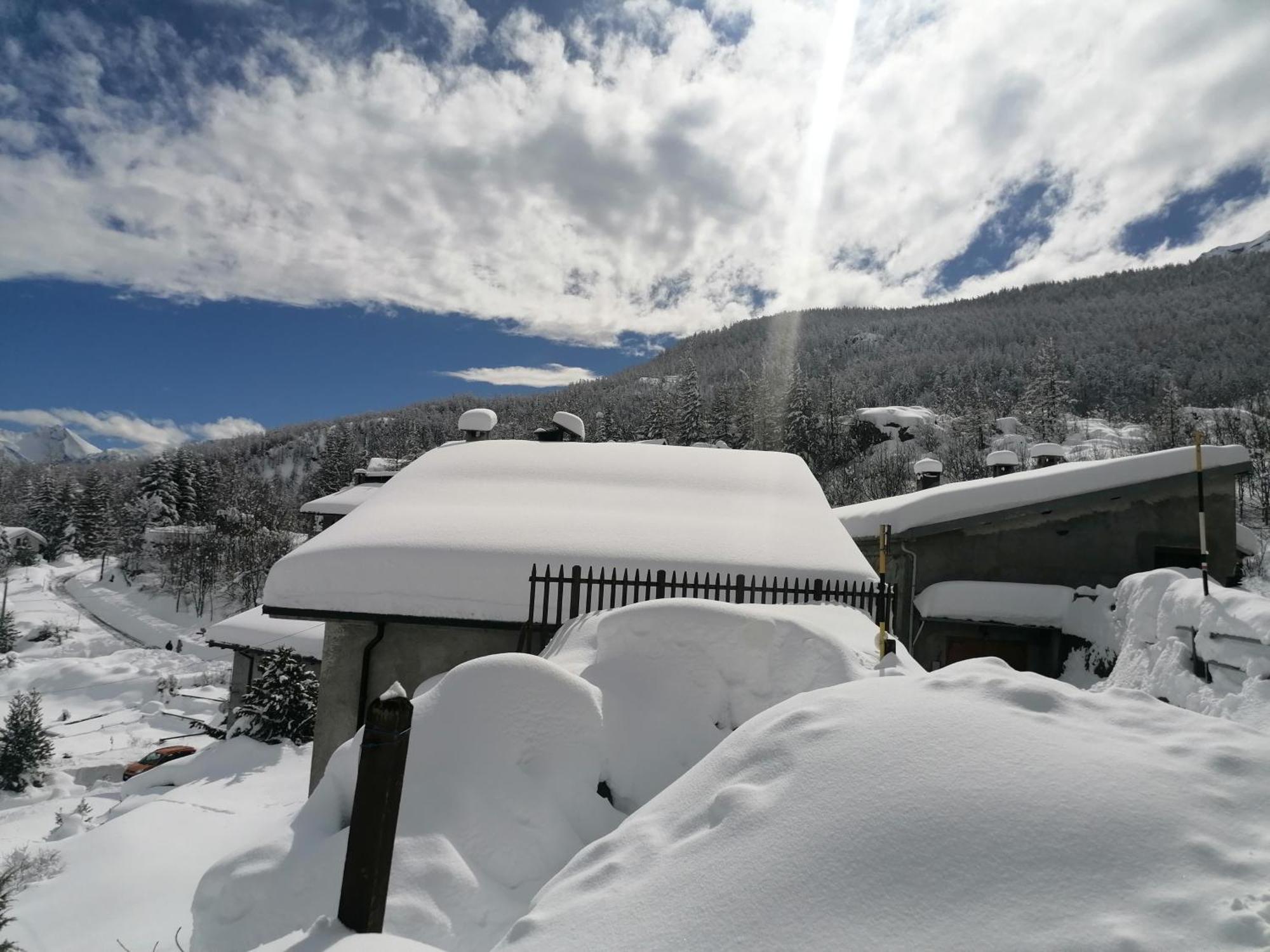 Ca Ad Me Pare Alloggio Con Terrazza Panoramica Moncenisio Eksteriør bilde